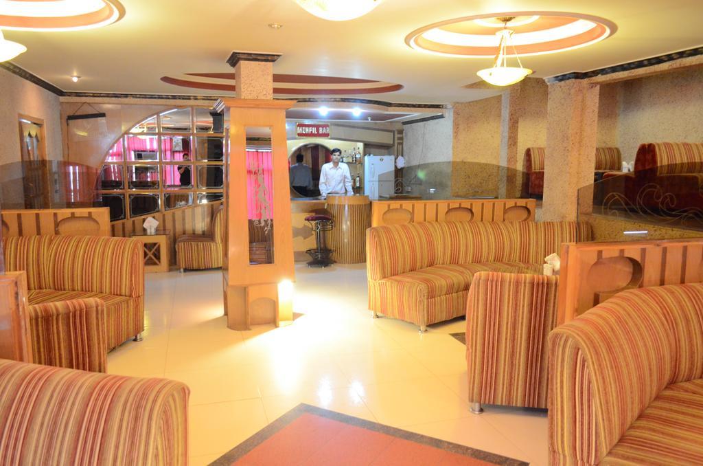 Hotel Sandhya Palace Shamshi Экстерьер фото